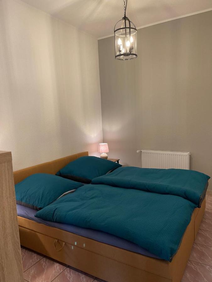Neu Gaarz Mitten In Der Natur : Ferienwohnung Mit 3 Schlafzimmern, Neu Eingerichtet מראה חיצוני תמונה